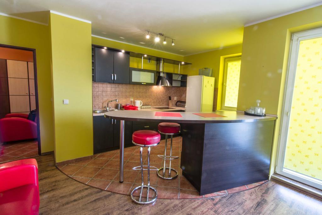 ורוצלב Red Apartment חדר תמונה